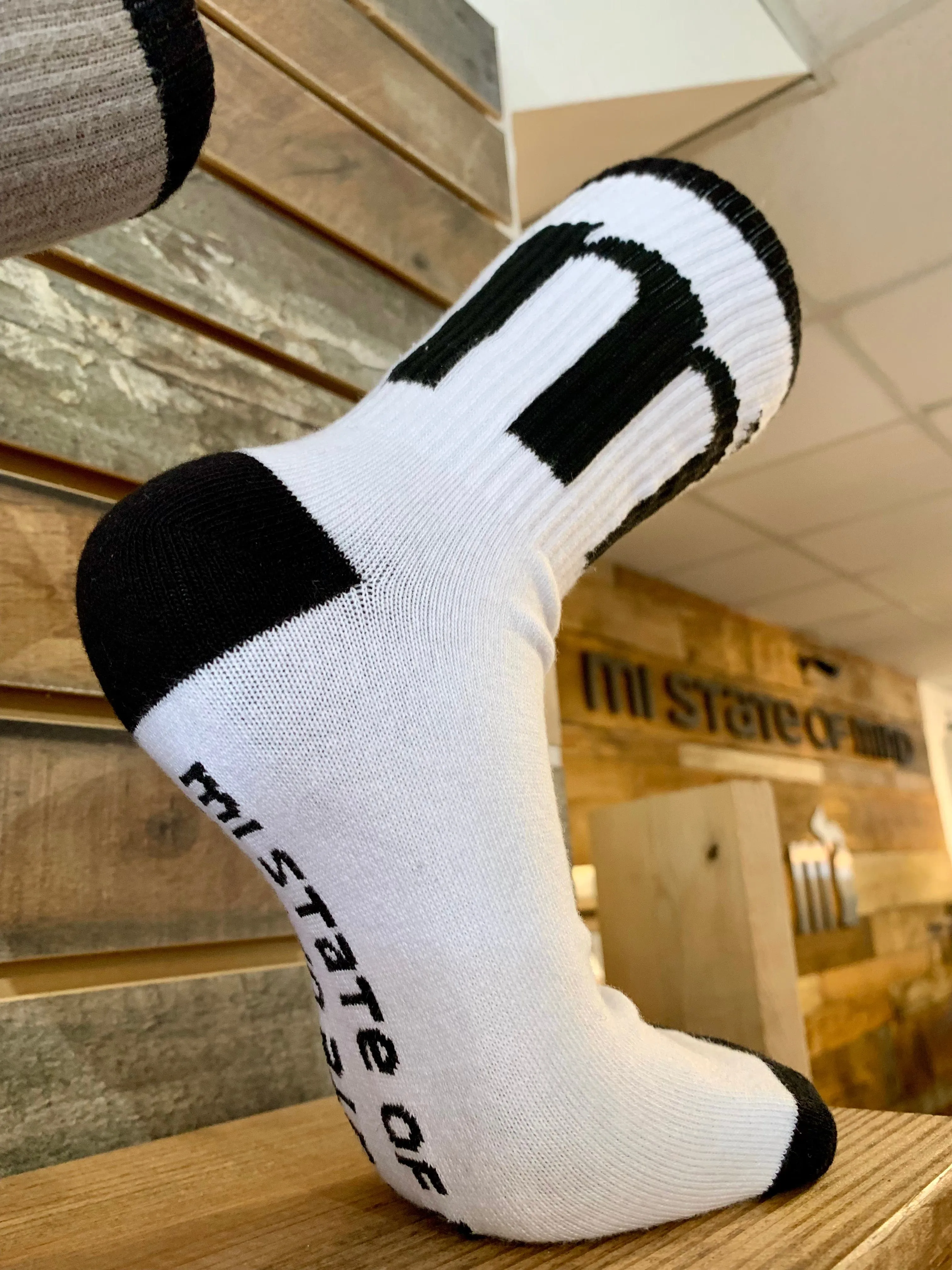 mi Classic Crew Socks