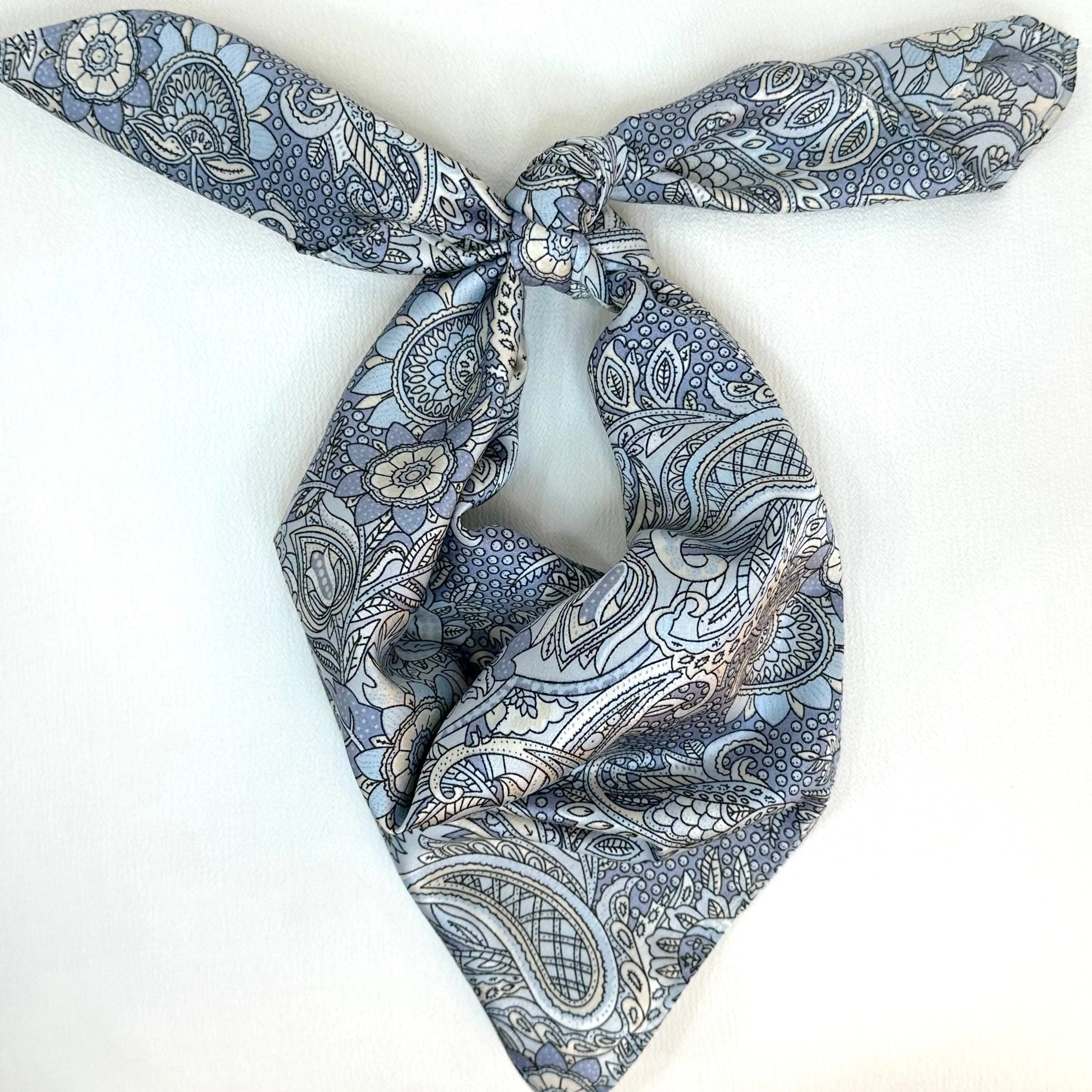 SQUARE HEAD SCARF (BLUE/GRAY)