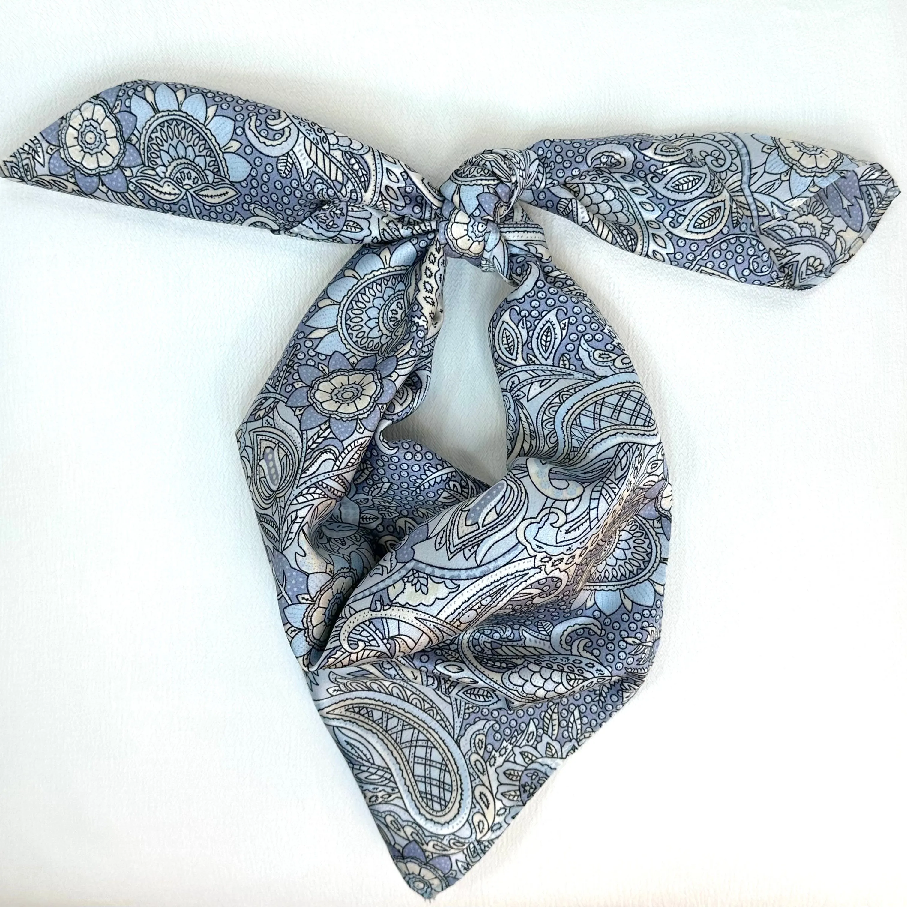 SQUARE HEAD SCARF (BLUE/GRAY)